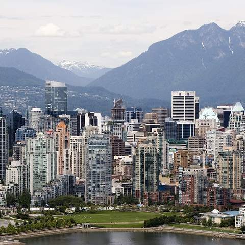 Skyline Vancouver © Fotolia/cullenphotos